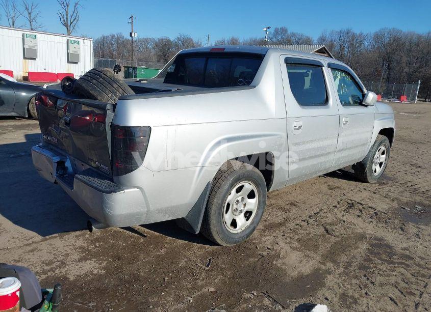 Photo 4 of 2007 Honda Ridgeline RTS (VIN 2HJYK16437H519333)