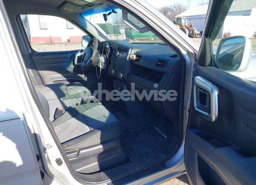 Photo 5 of 2007 Honda Ridgeline RTS (VIN 2HJYK16437H519333)