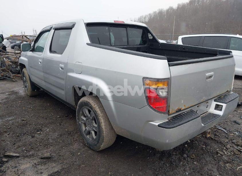 Photo 3 of 2007 Honda Ridgeline RTS (VIN 2HJYK16437H540439)