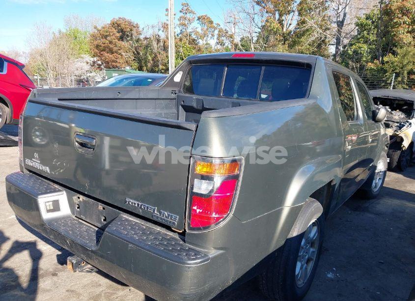 Photo 4 of 2006 Honda Ridgeline RTS (VIN 2HJYK16456H565969)