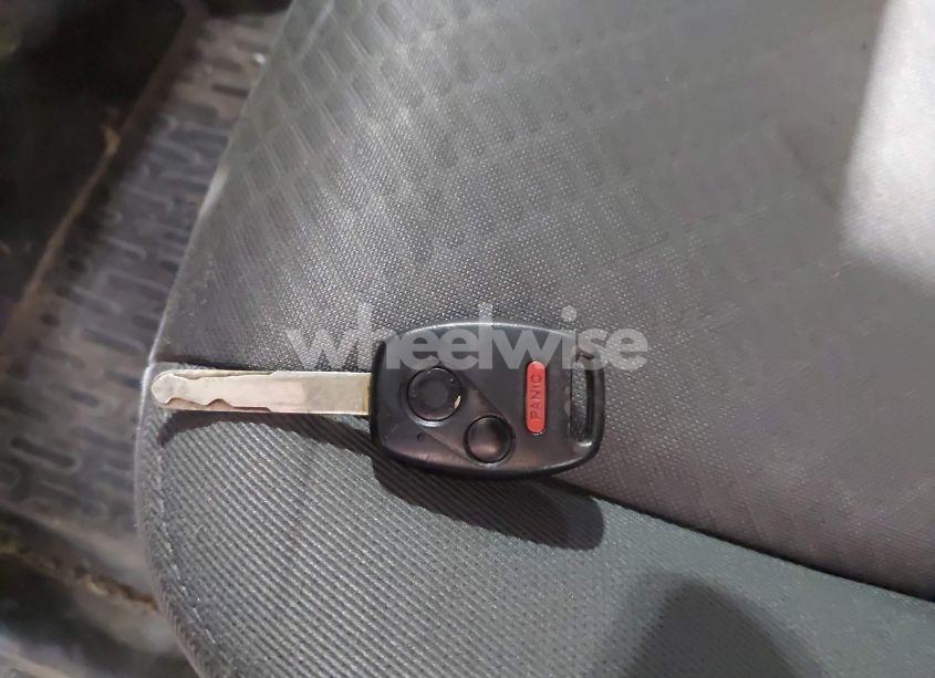 Photo 11 of 2008 Honda Ridgeline RTS (VIN 2HJYK16458H524132)