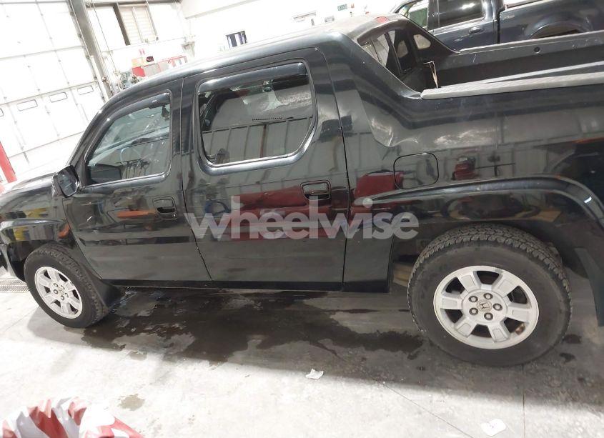 Photo 14 of 2008 Honda Ridgeline RTS (VIN 2HJYK16458H524132)