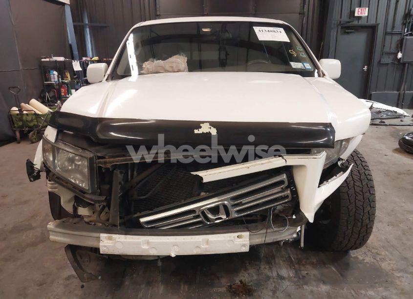 Photo 13 of 2006 Honda Ridgeline RTS (VIN 2HJYK16466H510480)