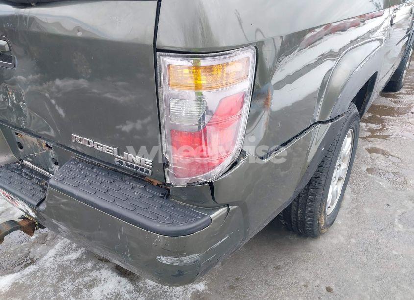 Photo 6 of 2006 Honda Ridgeline RTS (VIN 2HJYK16466H522208)
