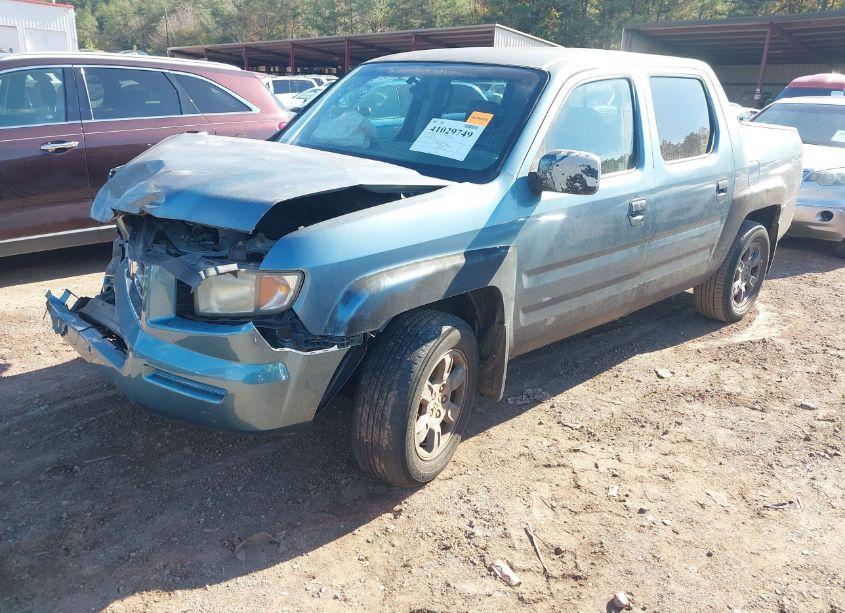 Photo 2 of 2006 Honda Ridgeline RTS (VIN 2HJYK16466H529420)