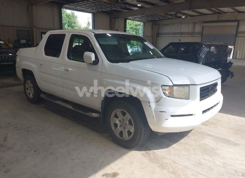 2008 Honda Ridgeline RTS (VIN 2HJYK16468H528979) main photo