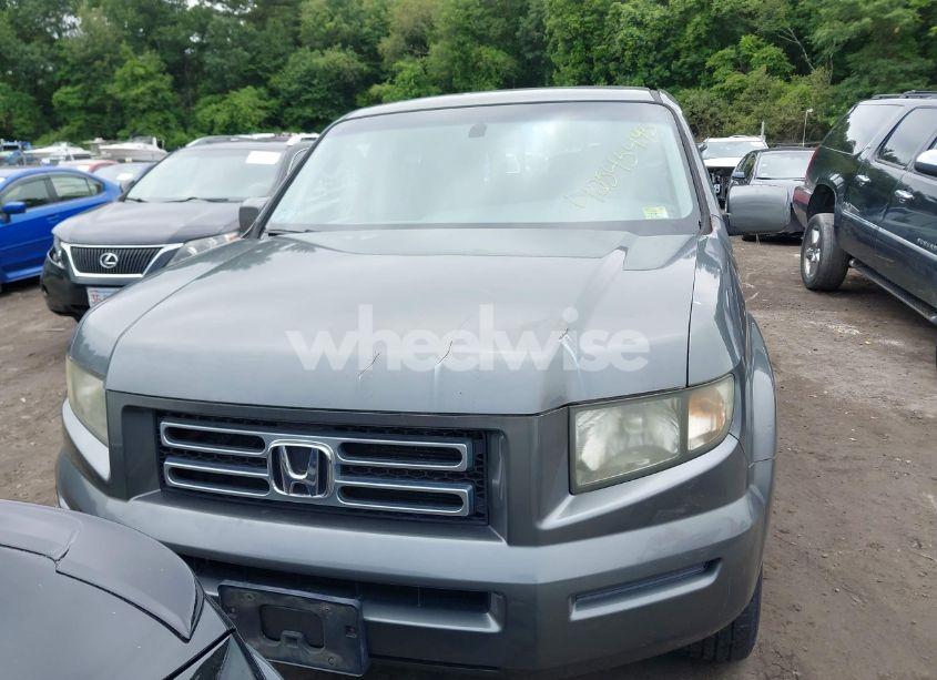 Photo 12 of 2008 Honda Ridgeline RTS (VIN 2HJYK16468H532272)