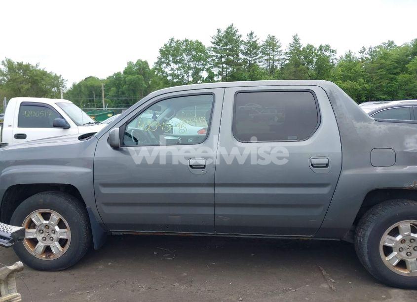 Photo 14 of 2008 Honda Ridgeline RTS (VIN 2HJYK16468H532272)
