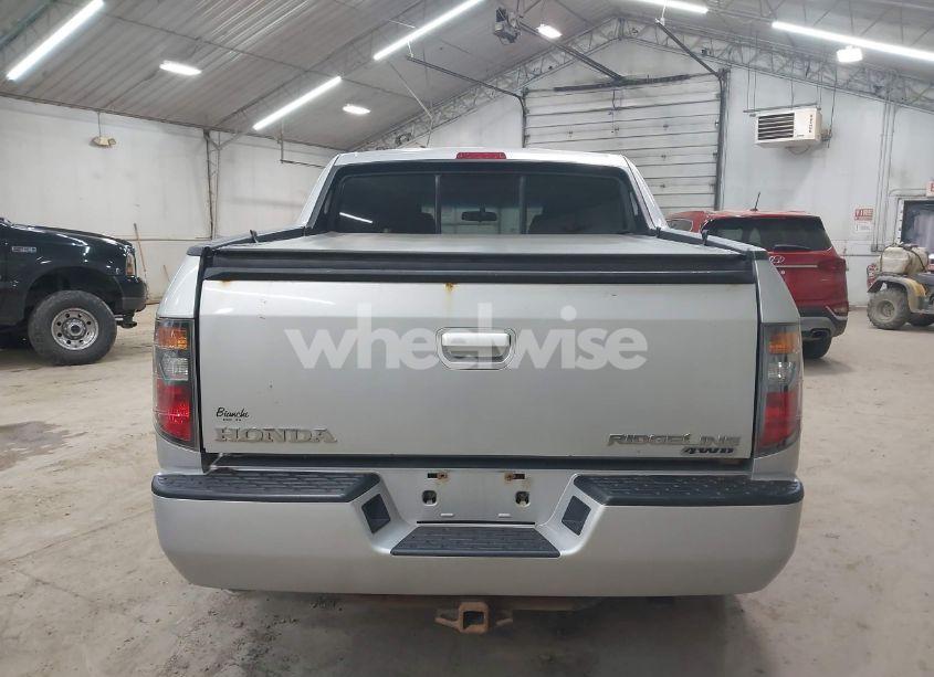 Photo 16 of 2008 Honda Ridgeline RTS (VIN 2HJYK16478H523712)