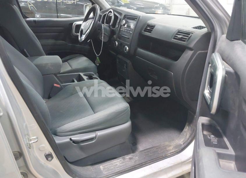 Photo 5 of 2008 Honda Ridgeline RTS (VIN 2HJYK16478H523712)