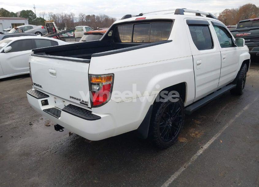 Photo 4 of 2006 Honda Ridgeline RTS (VIN 2HJYK16486H501036)