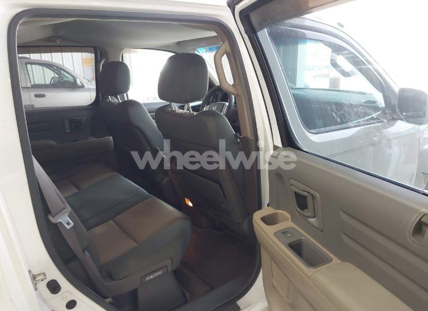 Photo 8 of 2006 Honda Ridgeline RTS (VIN 2HJYK16486H510478)