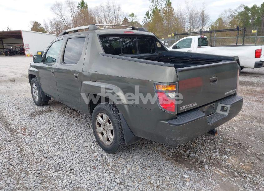 Photo 3 of 2006 Honda Ridgeline RTS (VIN 2HJYK16486H565089)
