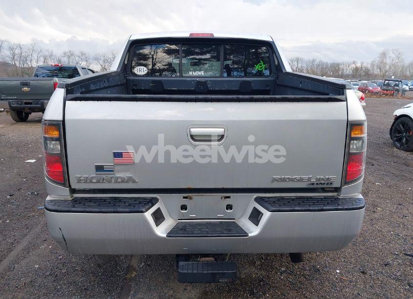 Photo 16 of 2008 Honda Ridgeline RTS (VIN 2HJYK16488H503517)