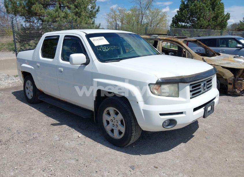 2008 Honda Ridgeline RTS (VIN 2HJYK16488H529857) main photo
