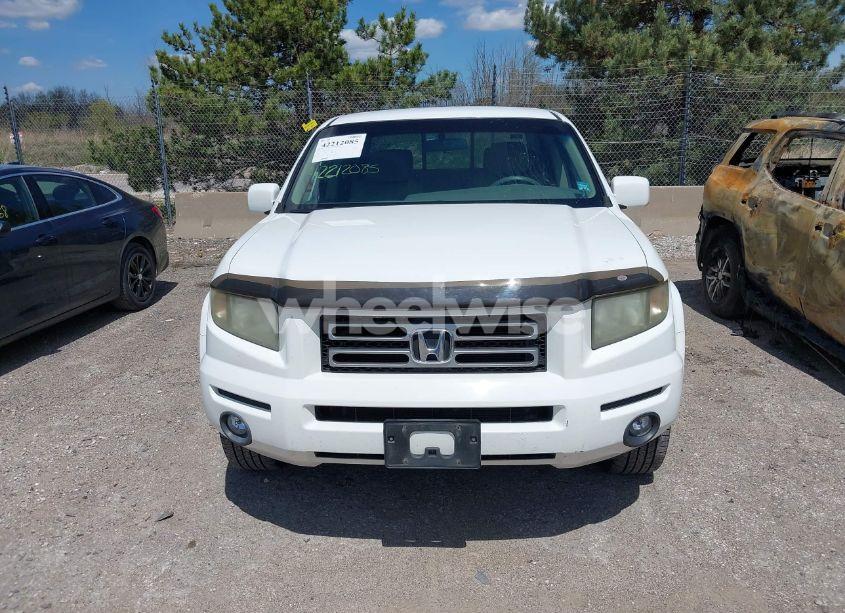 Photo 12 of 2008 Honda Ridgeline RTS (VIN 2HJYK16488H529857)