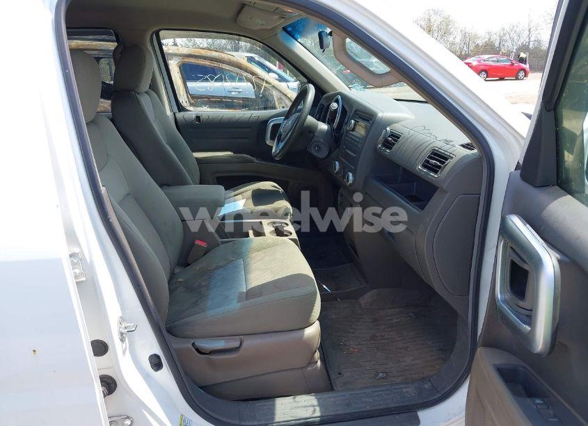 Photo 5 of 2008 Honda Ridgeline RTS (VIN 2HJYK16488H529857)