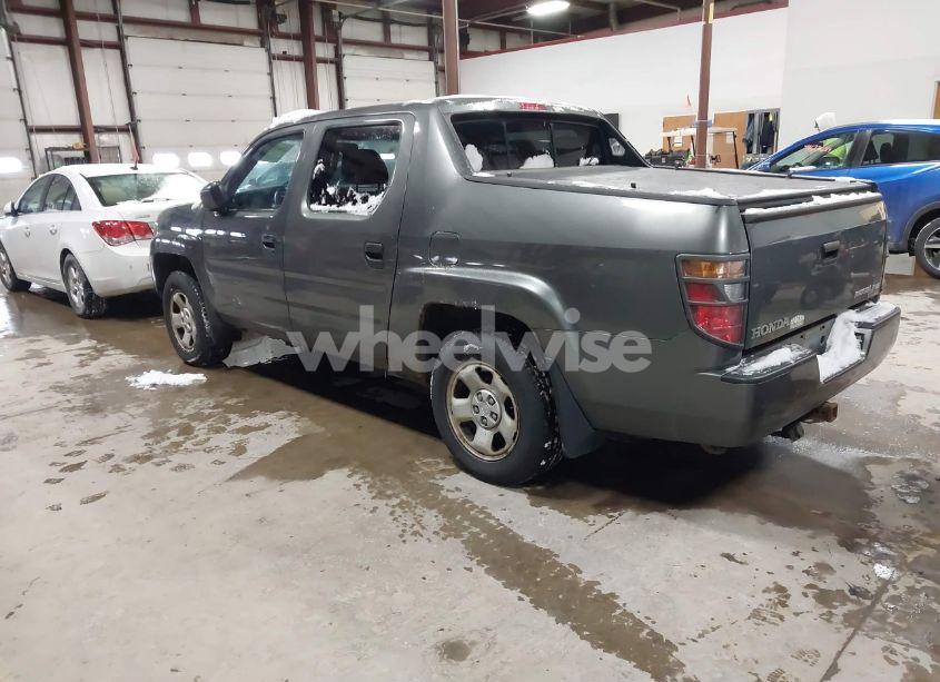 Photo 3 of 2008 Honda Ridgeline RTS (VIN 2HJYK16498H003804)