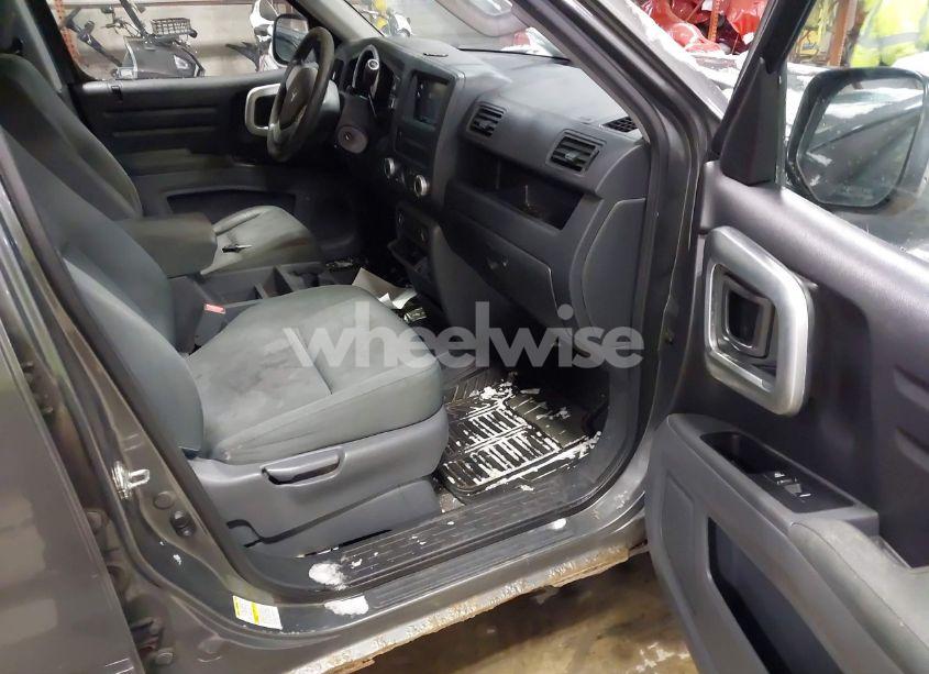 Photo 5 of 2008 Honda Ridgeline RTS (VIN 2HJYK16498H003804)