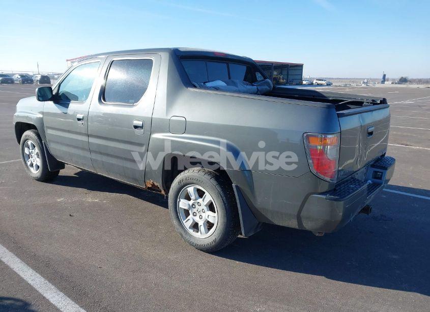Photo 3 of 2007 Honda Ridgeline RTS (VIN 2HJYK164X7H540356)