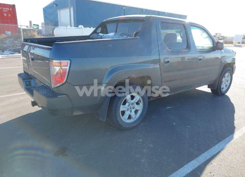 Photo 4 of 2007 Honda Ridgeline RTS (VIN 2HJYK164X7H540356)