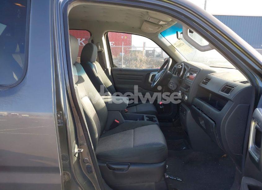 Photo 5 of 2007 Honda Ridgeline RTS (VIN 2HJYK164X7H540356)