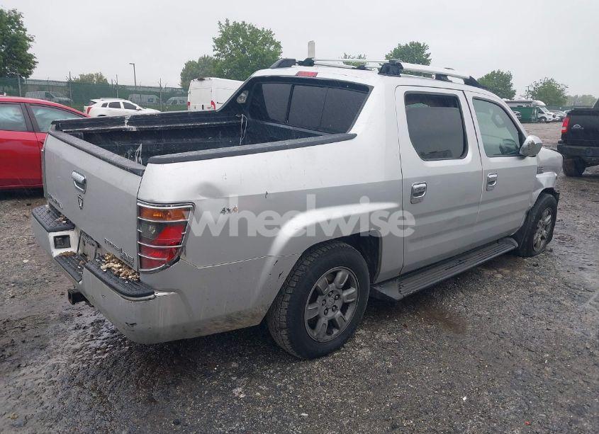 Photo 4 of 2006 Honda Ridgeline RTL (VIN 2HJYK16506H513237)