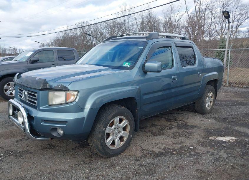 Photo 2 of 2006 Honda Ridgeline RTL (VIN 2HJYK16506H524657)