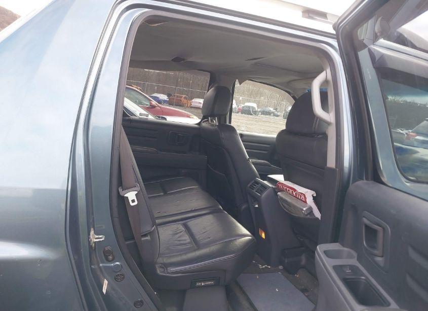 Photo 8 of 2006 Honda Ridgeline RTL (VIN 2HJYK16506H524657)
