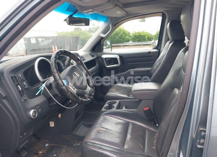 Photo 5 of 2006 Honda Ridgeline RTL (VIN 2HJYK16506H557769)