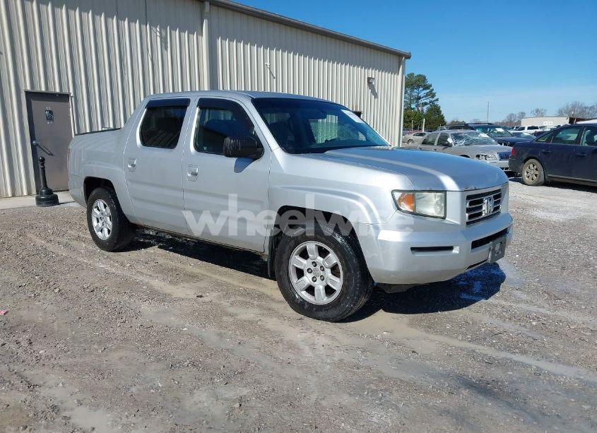 2006 Honda Ridgeline RTL (VIN 2HJYK16506H561465) main photo