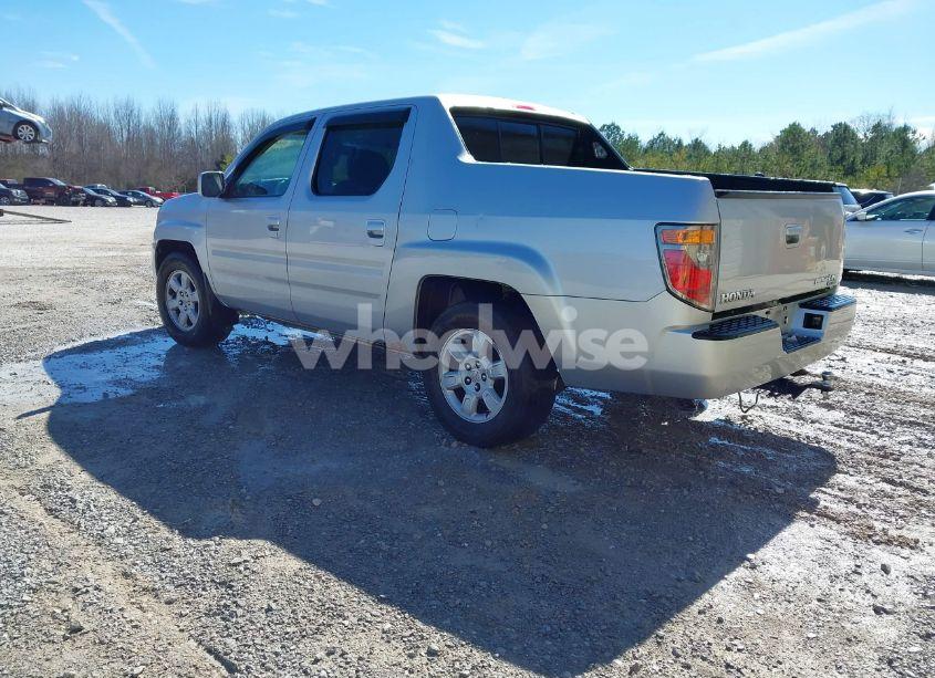 Photo 3 of 2006 Honda Ridgeline RTL (VIN 2HJYK16506H561465)