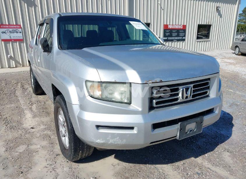 Photo 6 of 2006 Honda Ridgeline RTL (VIN 2HJYK16506H561465)