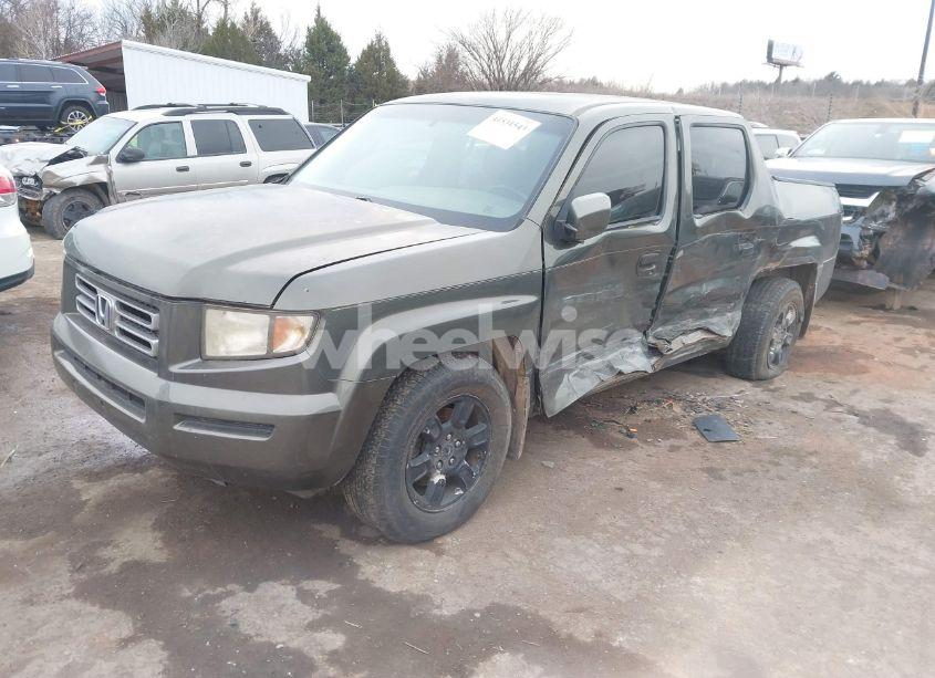 Photo 2 of 2006 Honda Ridgeline RTL (VIN 2HJYK16516H507978)