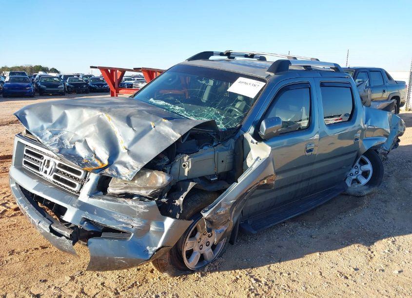 Photo 2 of 2006 Honda Ridgeline RTL (VIN 2HJYK16516H525901)