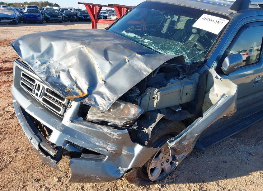 Photo 6 of 2006 Honda Ridgeline RTL (VIN 2HJYK16516H525901)