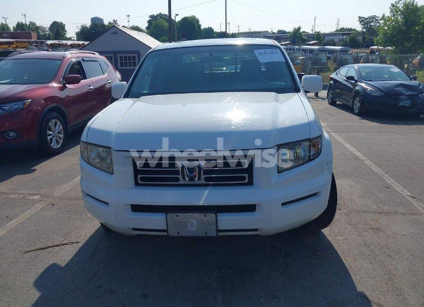 Photo 12 of 2007 Honda Ridgeline RTL (VIN 2HJYK16517H551769)