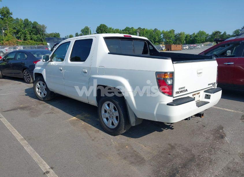 Photo 3 of 2007 Honda Ridgeline RTL (VIN 2HJYK16517H551769)