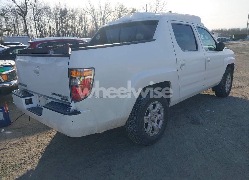 Photo 4 of 2006 Honda Ridgeline RTL (VIN 2HJYK16526H530945)