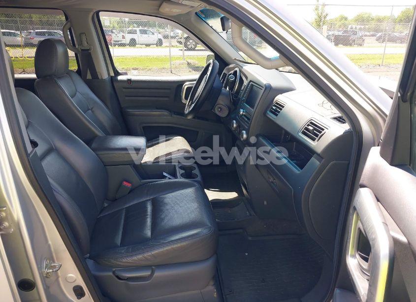 Photo 5 of 2007 Honda Ridgeline RTL (VIN 2HJYK16527H521549)