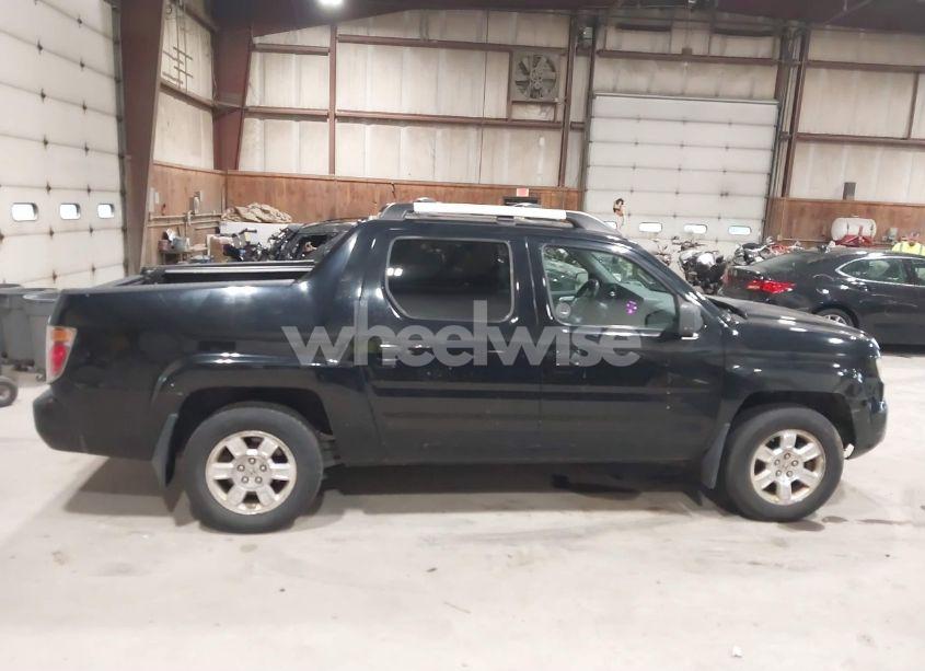 Photo 13 of 2008 Honda Ridgeline RTL (VIN 2HJYK16528H533640)