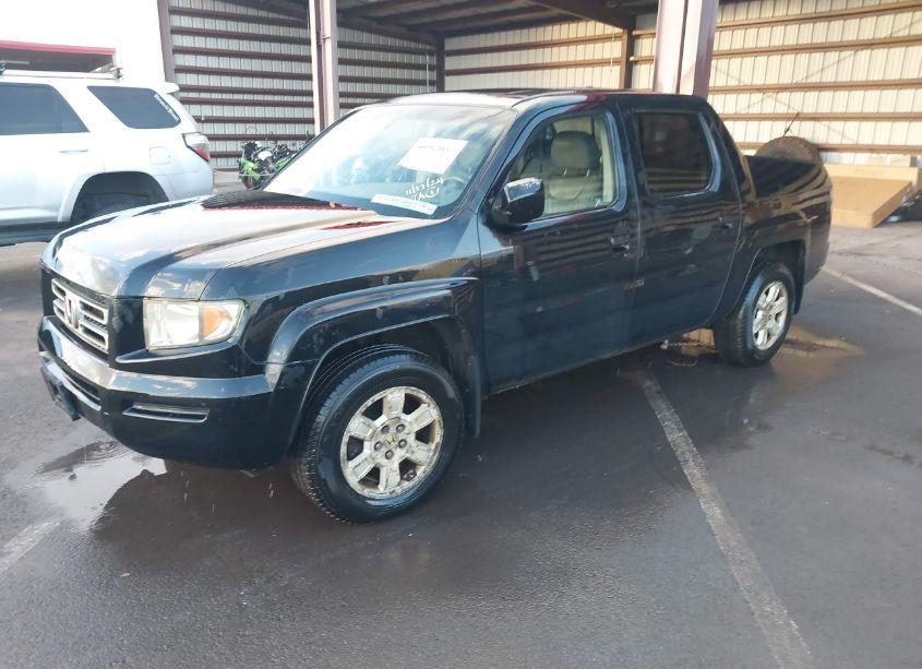Photo 2 of 2008 Honda Ridgeline RTL (VIN 2HJYK16528H536750)