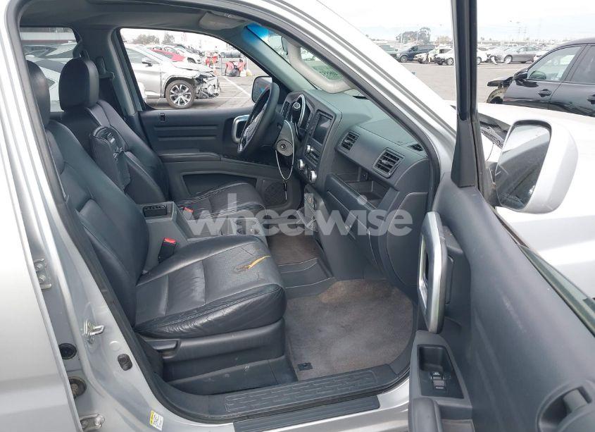 Photo 5 of 2006 Honda Ridgeline RTL (VIN 2HJYK16536H506749)