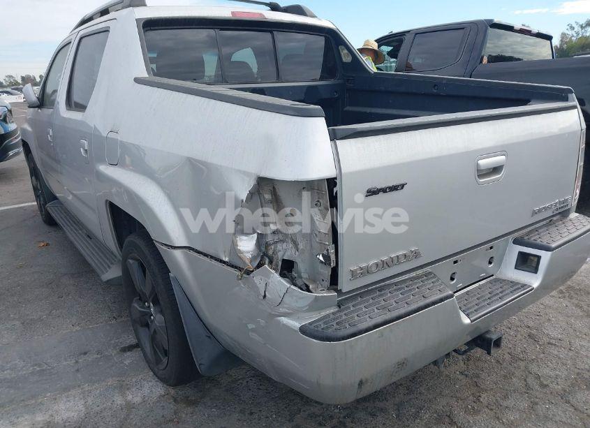 Photo 6 of 2006 Honda Ridgeline RTL (VIN 2HJYK16536H506749)