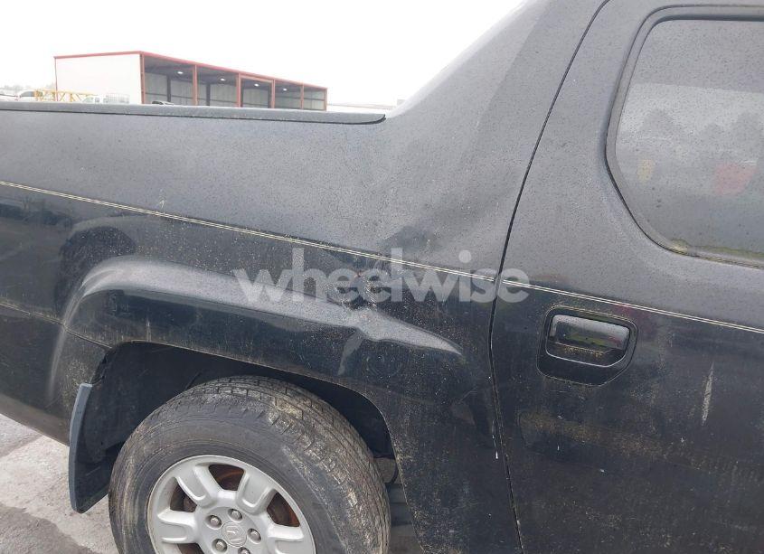 Photo 6 of 2006 Honda Ridgeline RTL (VIN 2HJYK16536H530758)