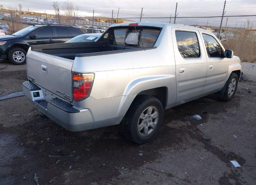 Photo 4 of 2006 Honda Ridgeline RTL (VIN 2HJYK16536H533434)