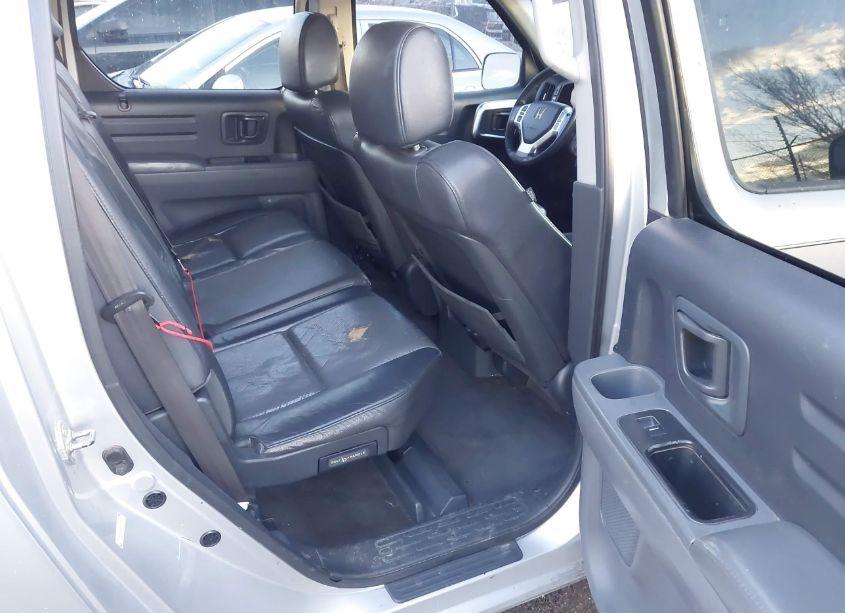 Photo 8 of 2006 Honda Ridgeline RTL (VIN 2HJYK16536H533434)