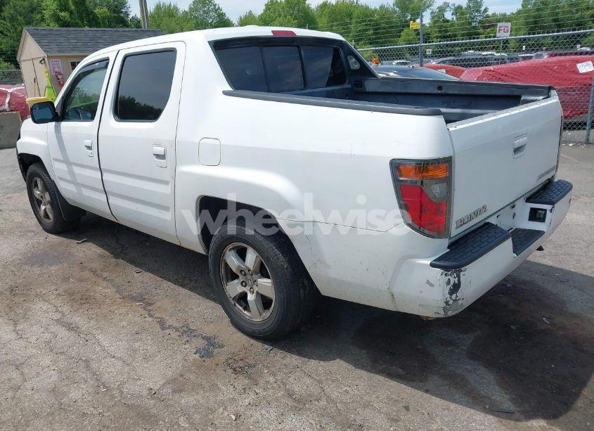 Photo 3 of 2006 Honda Ridgeline RTL (VIN 2HJYK16536H538794)