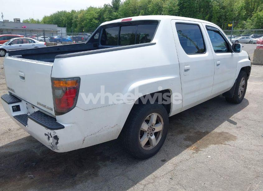 Photo 4 of 2006 Honda Ridgeline RTL (VIN 2HJYK16536H538794)