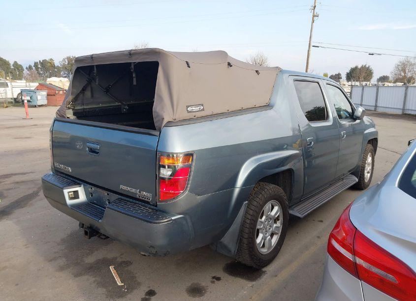 Photo 4 of 2006 Honda Ridgeline RTL (VIN 2HJYK16536H541467)